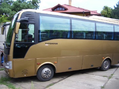 Isuzu Turquoise.jpg