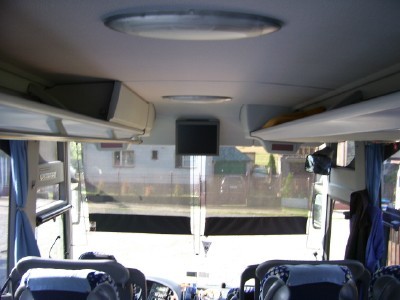 Mercedes Tourismo 2 interiér.jpg